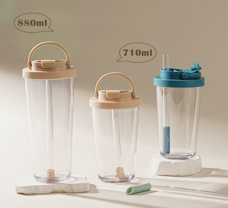 710ml Tritan straw cup
